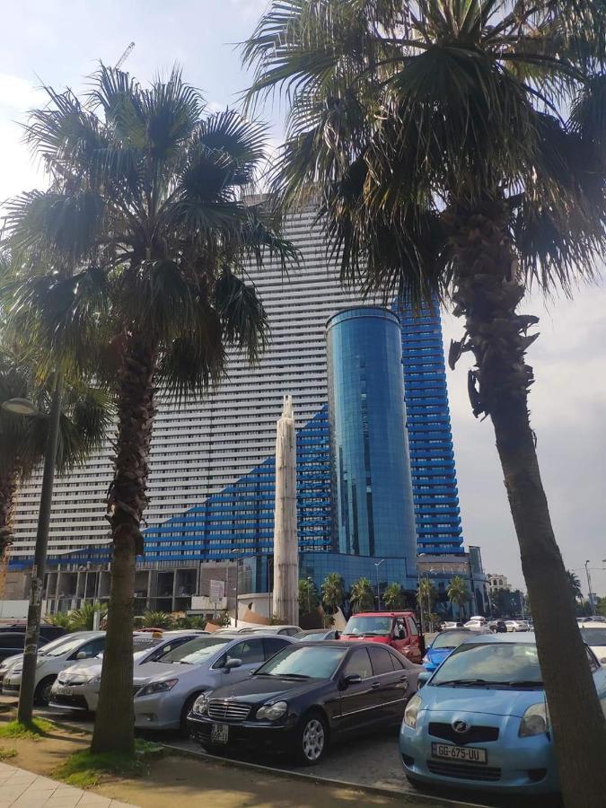 Apartment Twin Towers David Batumi Exterior photo